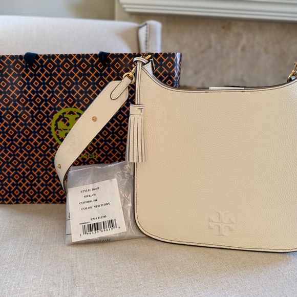 New Genuine Tory Burch Large Ivory/Off-White Leather Shoulder & Crossbody Bag - Picture 2 of 6